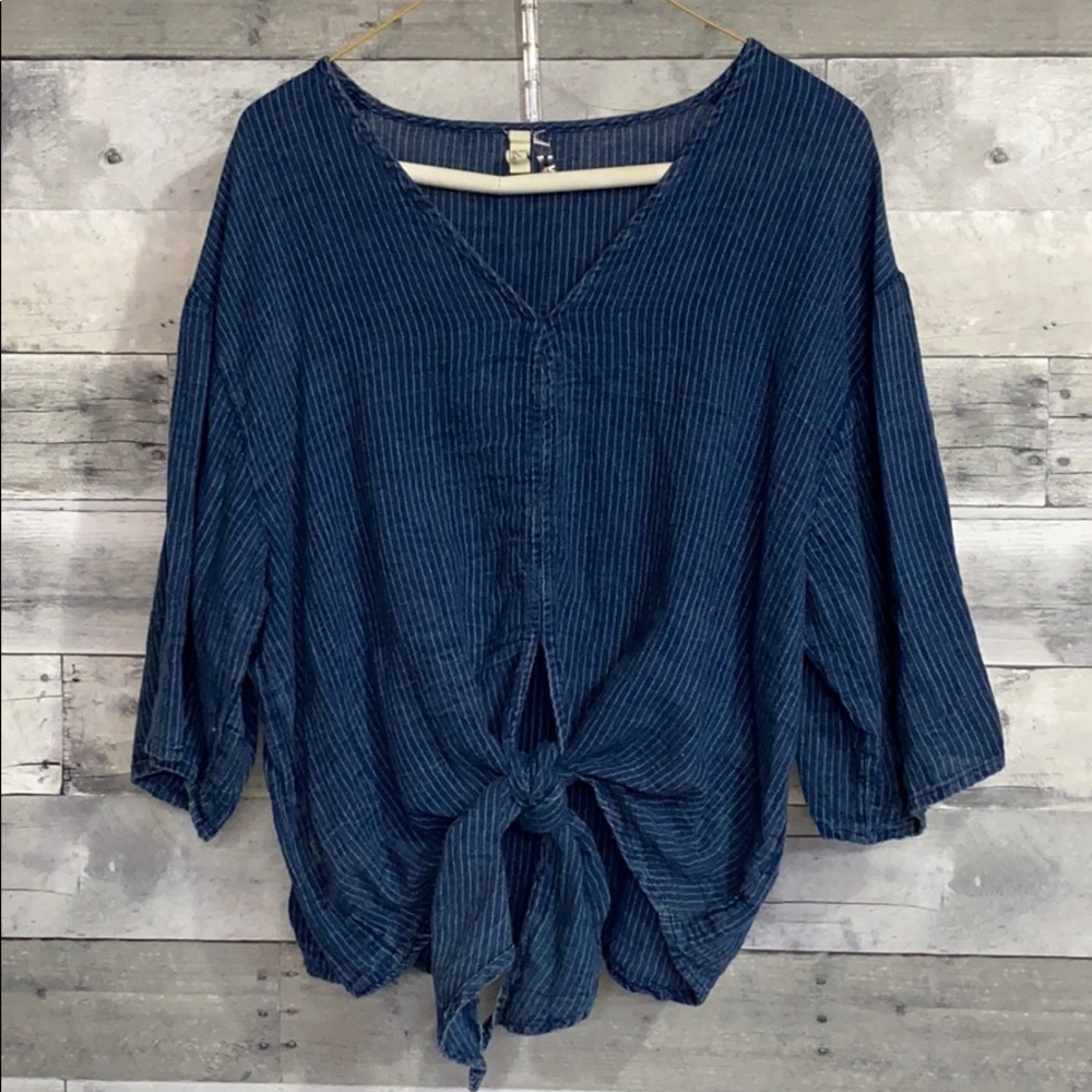 Elam Tie Front Super Soft Dolman Top Medium